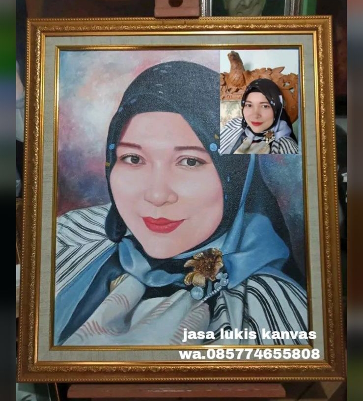 Lukisan wajah berwarna bingkai gold